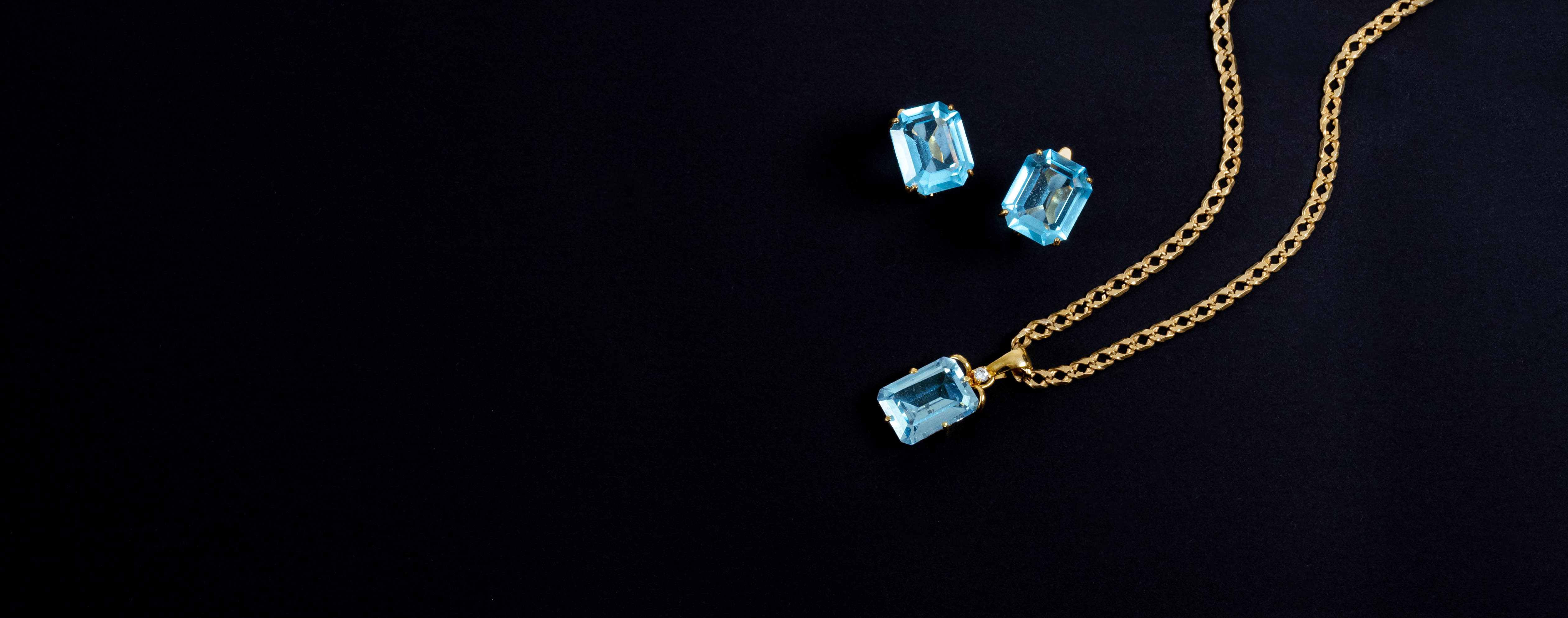 Antiques & Interiors, to include Beswick & Border Fine Arts Banner Image