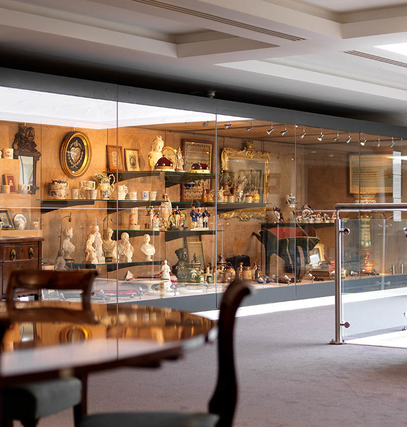 Galleries & Displays