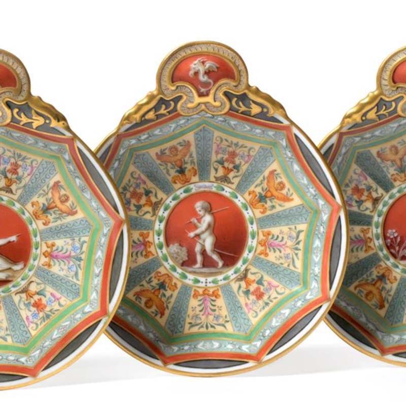 A Set of Three Imperial Porcelain Factory St Petersburg Porcelain Oyster Dishes, 1900 and 1902, from the Raphael Service