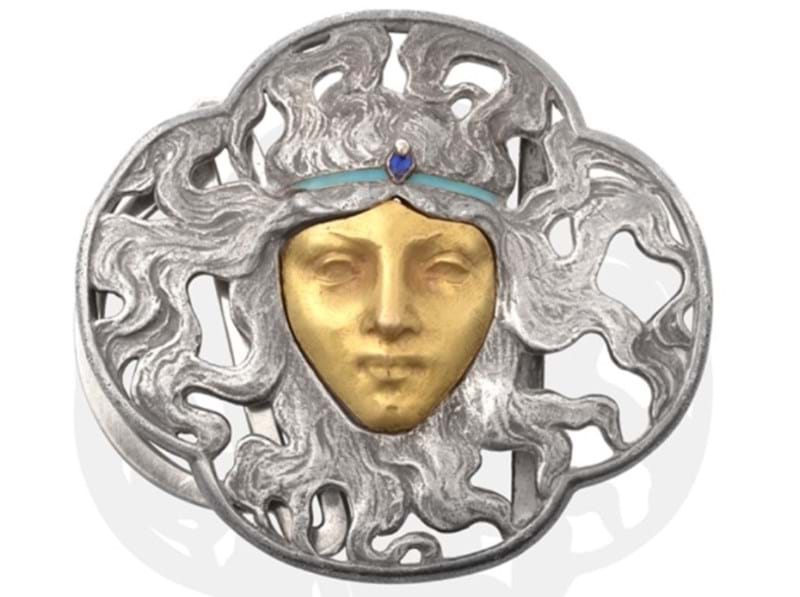Lalique Buckle Sells for £19,000