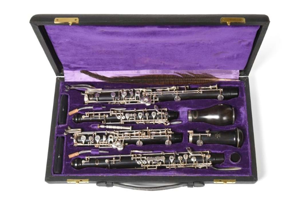 British Musical Instruments Top Auction | Tennants Auctioneers