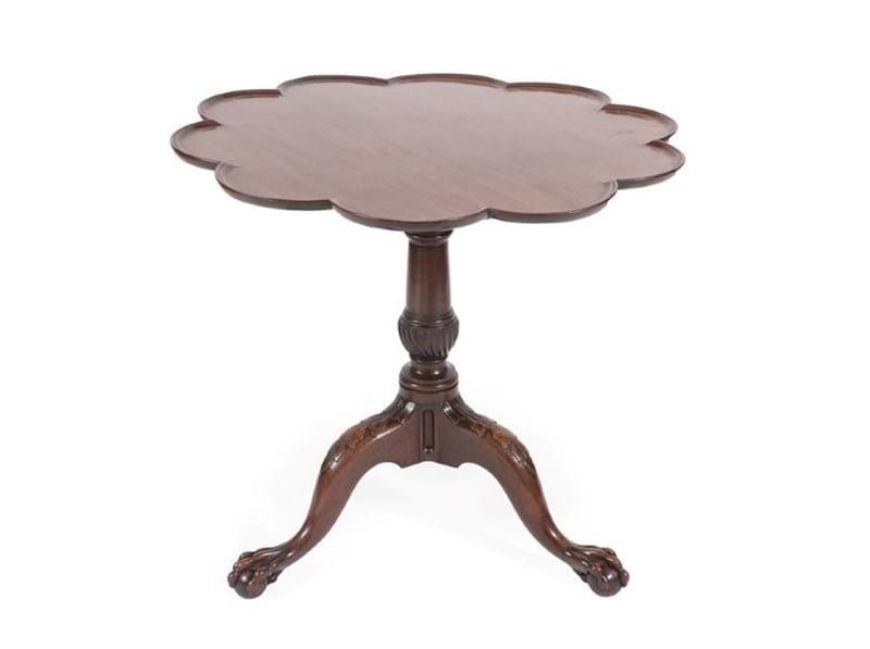 Traditional 'Brown' Furniture Sells Strongly in the Country House Sale
