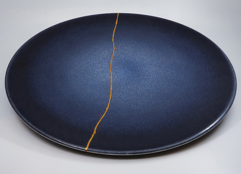 Kintsugi Auction ‘White Glove’ Sale Raises Over £20,000 for Cancer Research UK