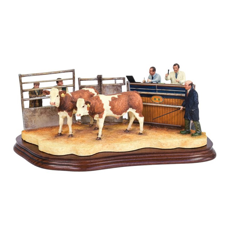 Border Fine Arts 'Under the Hammer' (Simmental Cross)