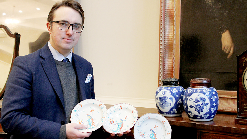 Country House Sale: Ceramics Preview with Jody Beighton