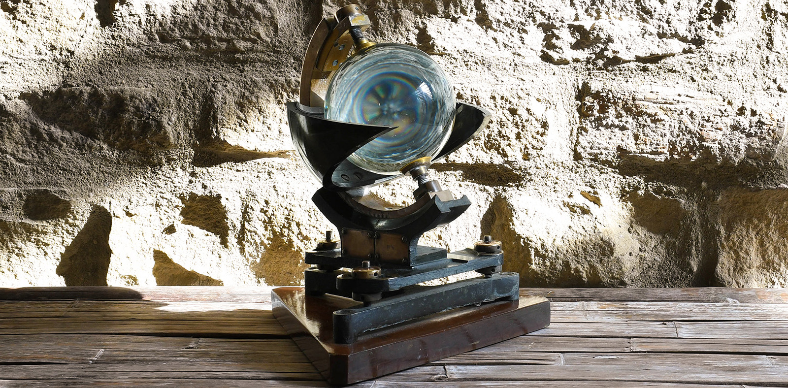 Scientific & Musical Instruments, Cameras & Tools Banner Image