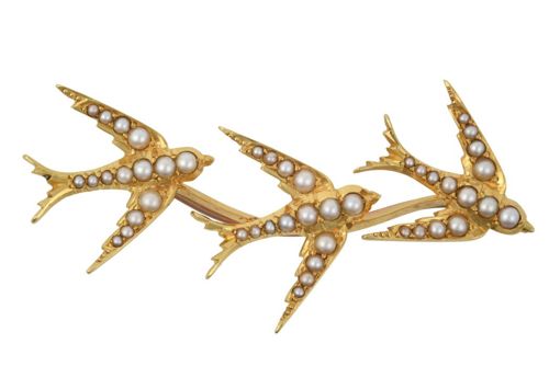 An Early 20th Century Split Pearl Brooch