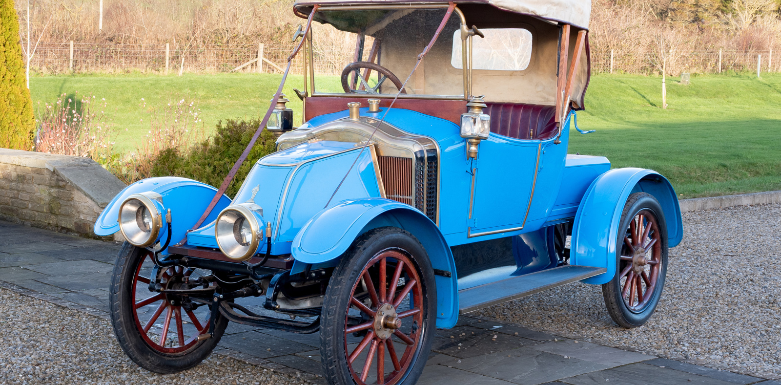 Entries are invited for the Summer Transport Sale Banner Image