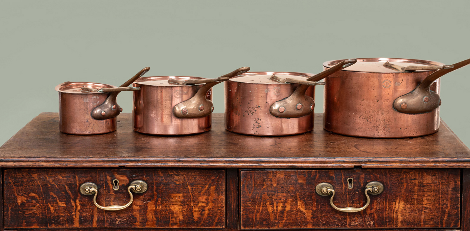 Antiques & Interiors Banner Image