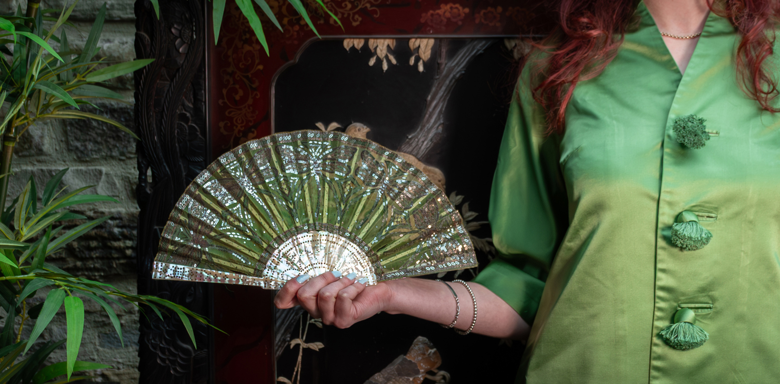 Fashion, Costume and Textiles Banner Image